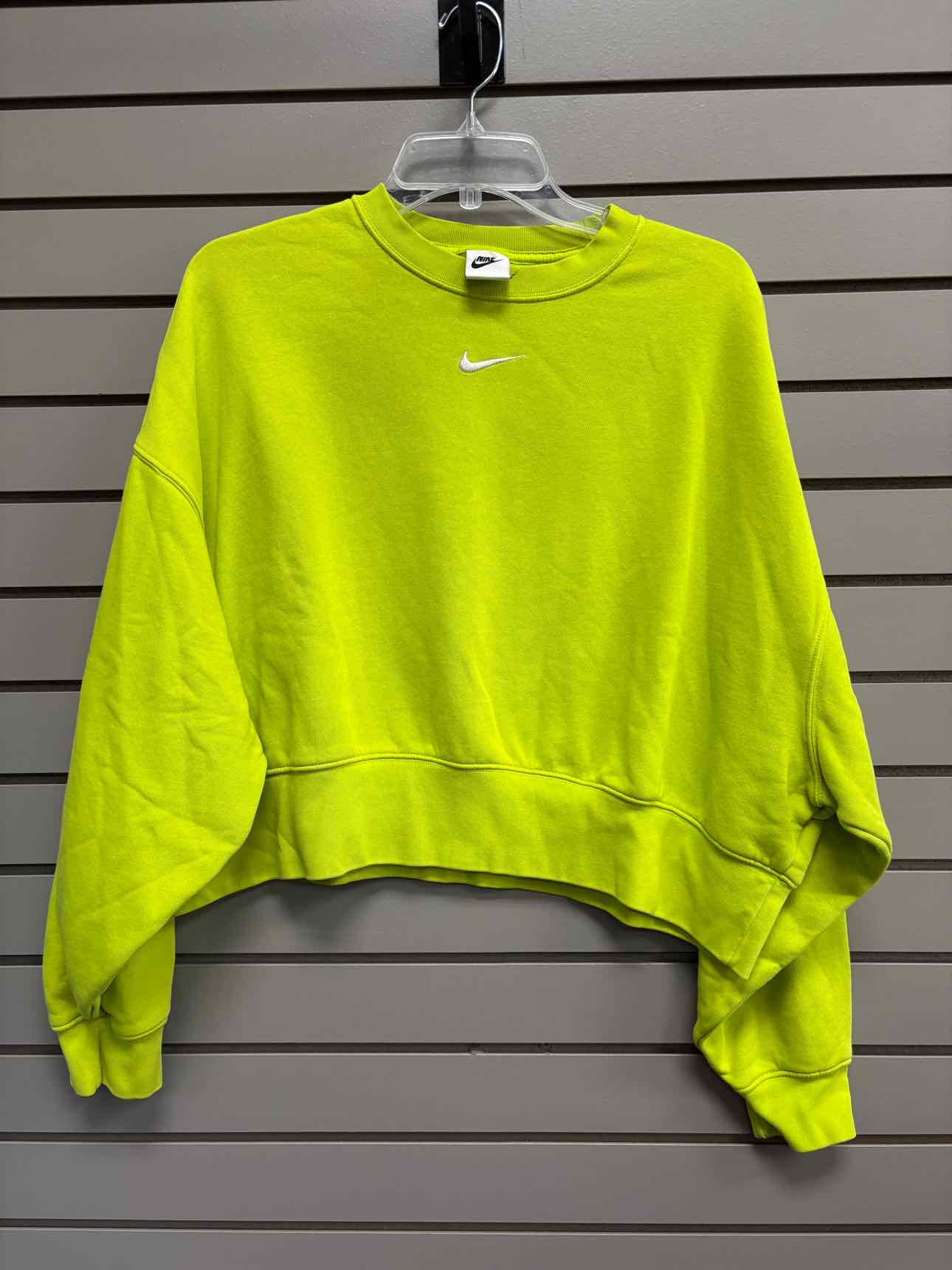 Women's Women Size S Lime Green Nike Crew Long Sleeve Shirt