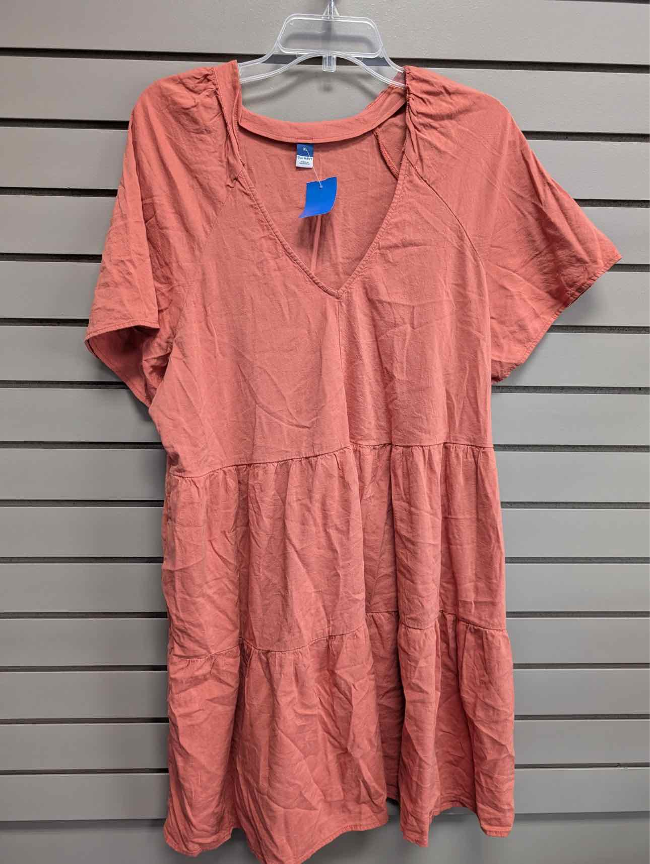 Women's Size XL Peach Old Navy Short Sleeve Knee Length Dress