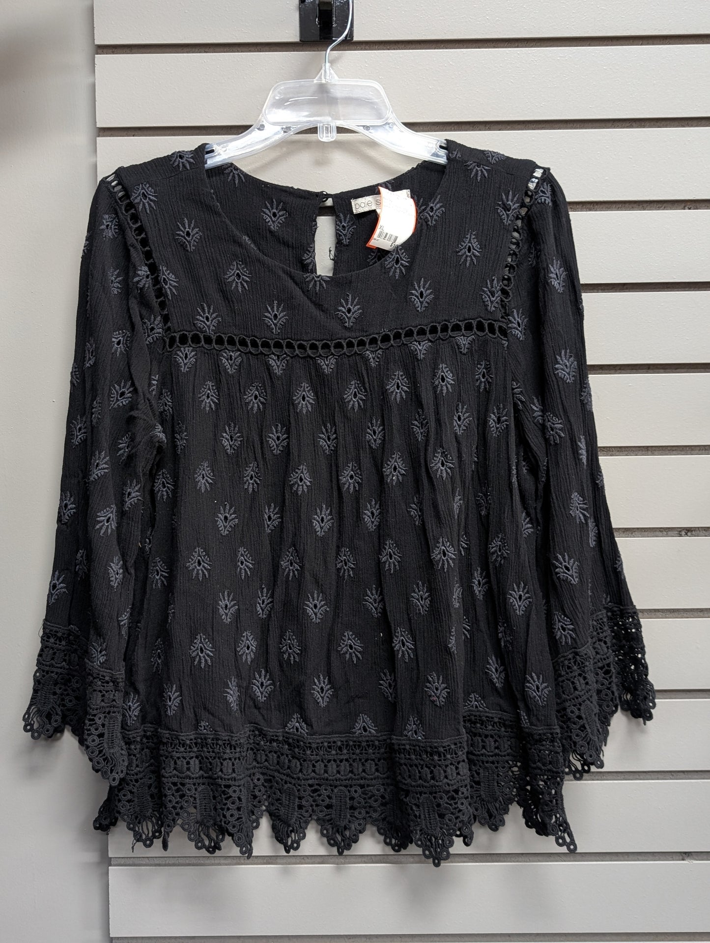 Women's Women Size XL Black Pale Sky Long Sleeve Shirt