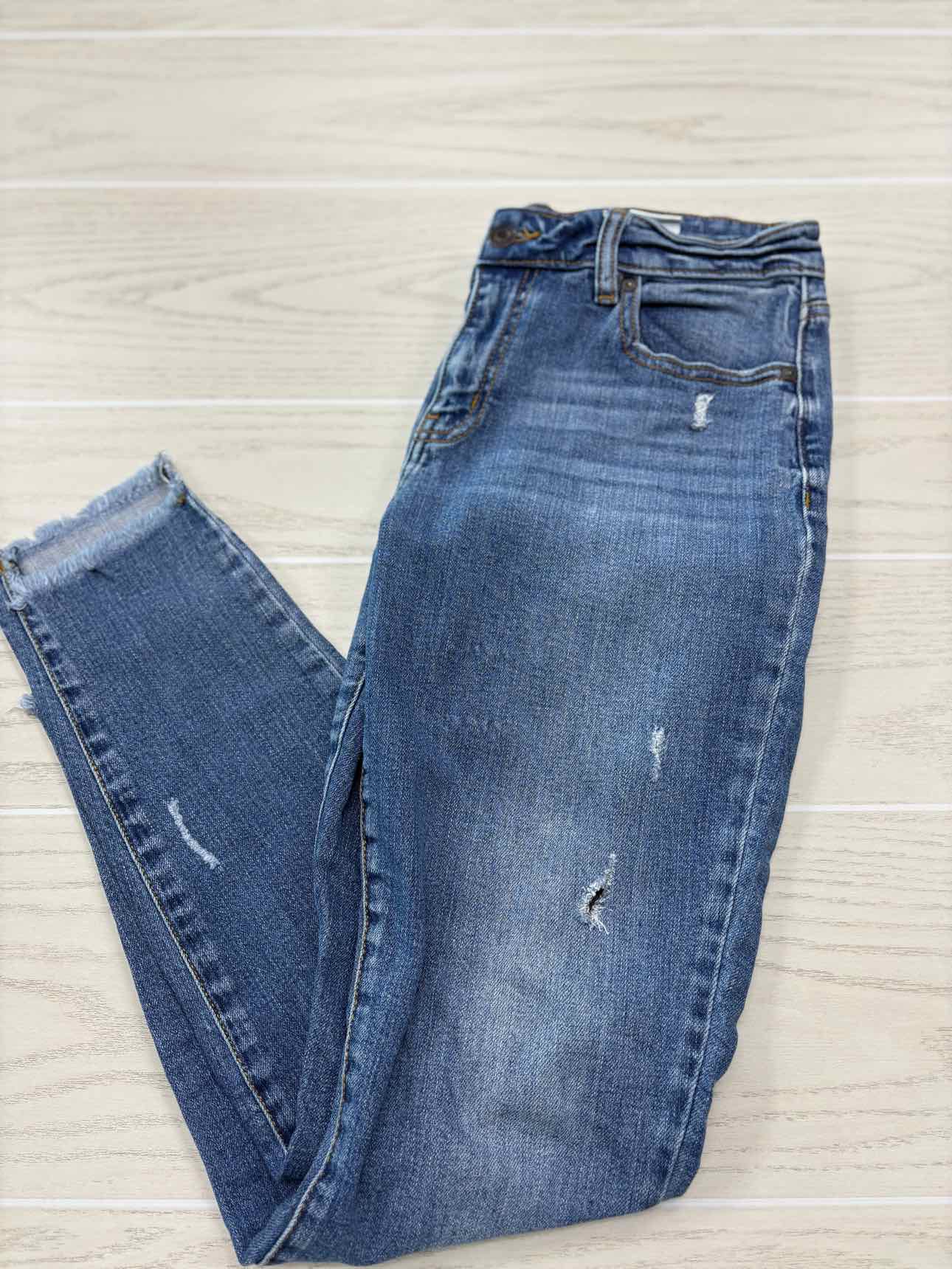 Women's Waist Size 9 Eunina Blue Jean