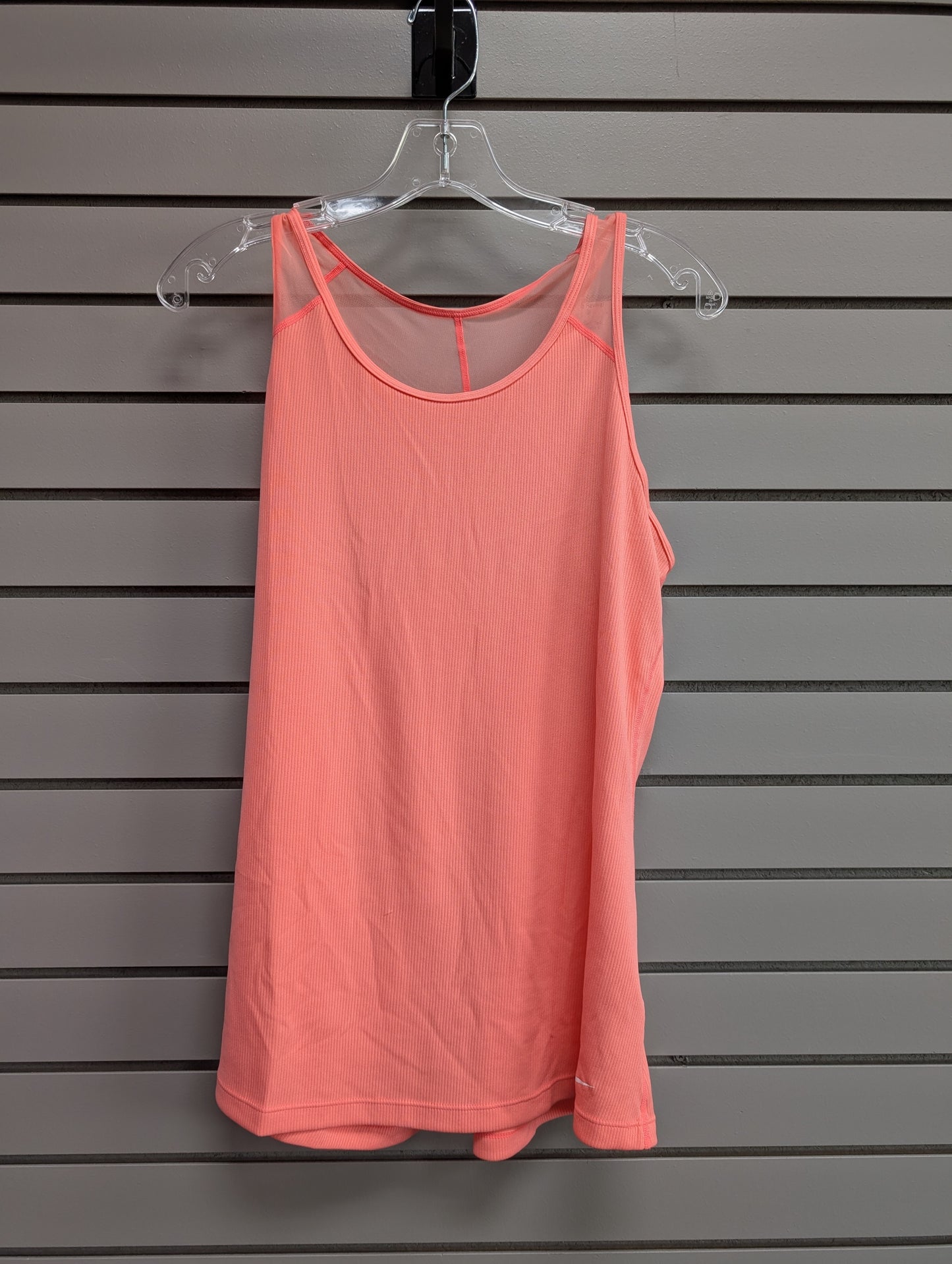 Women's Women Size L Peach Nike Tank Shirt