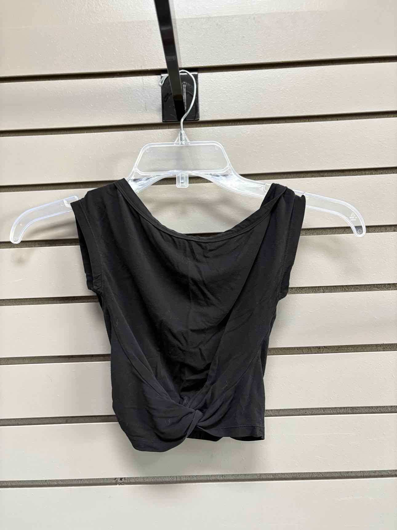 Girl's Child Size 6/7 Bloch Navy Short Sleeve Shirt