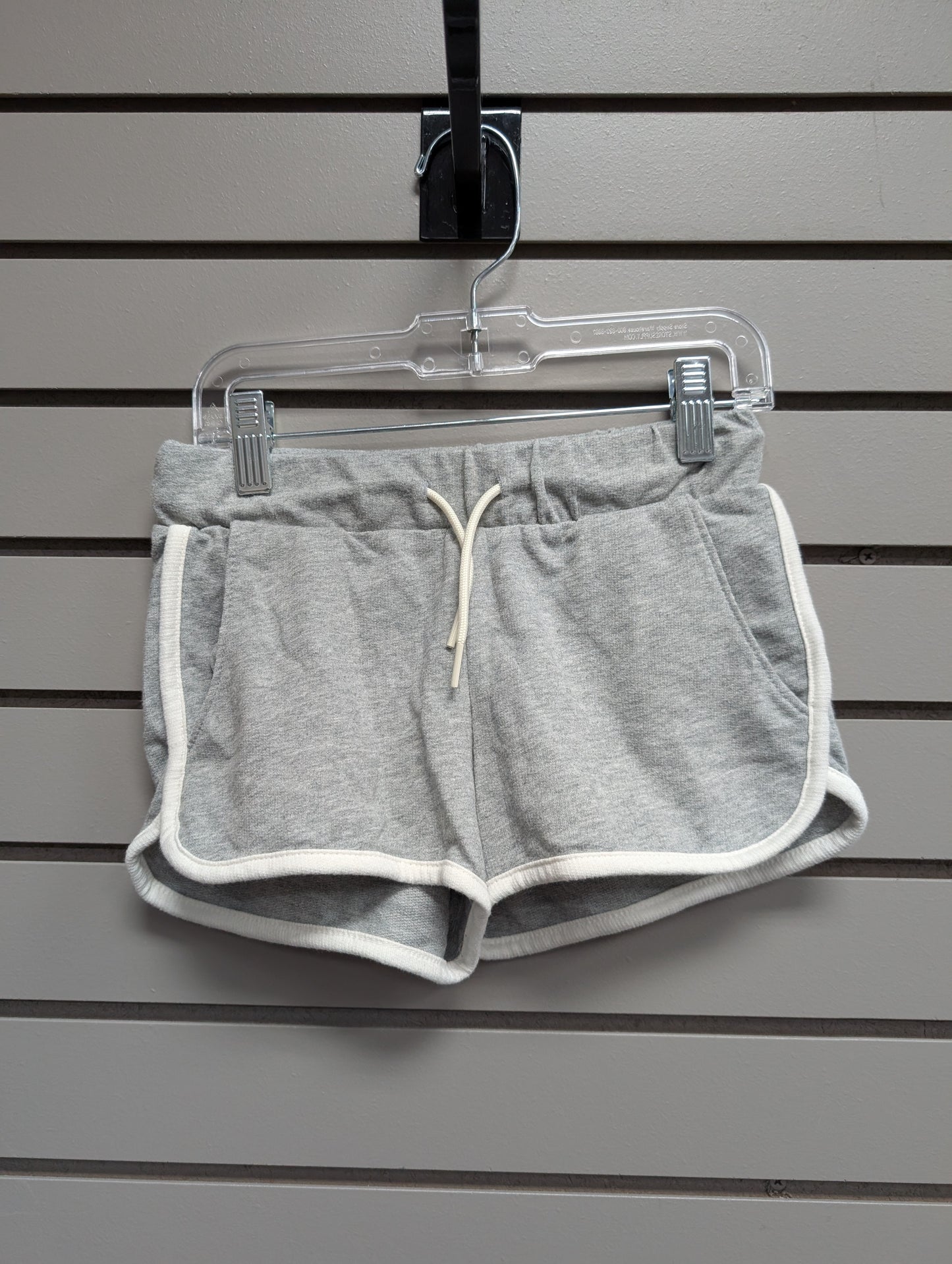 Girl's Child Size 6/7 Old Navy Gray Short