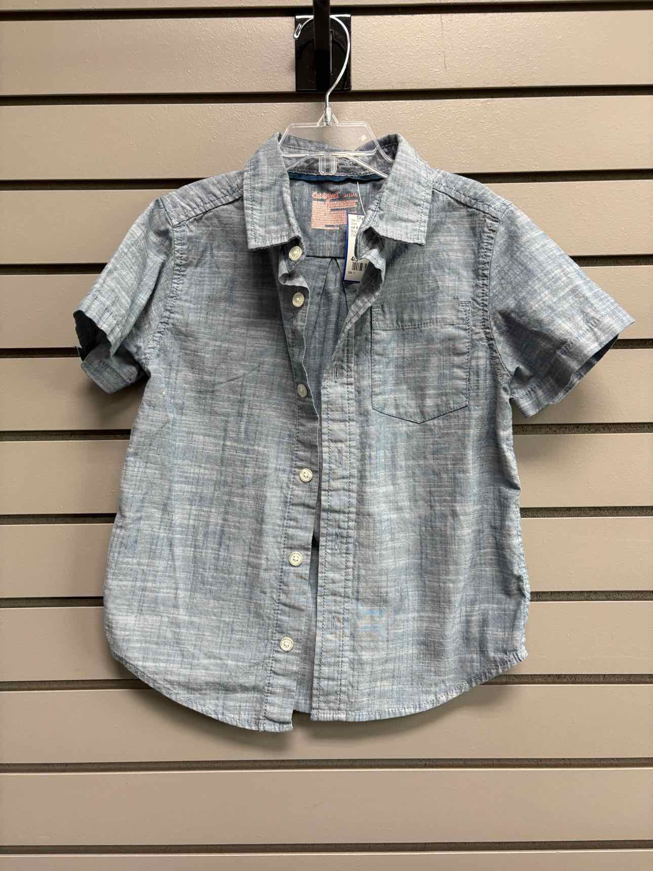 Boy's Child Size 4/5 Blue Short Sleeve Shirt