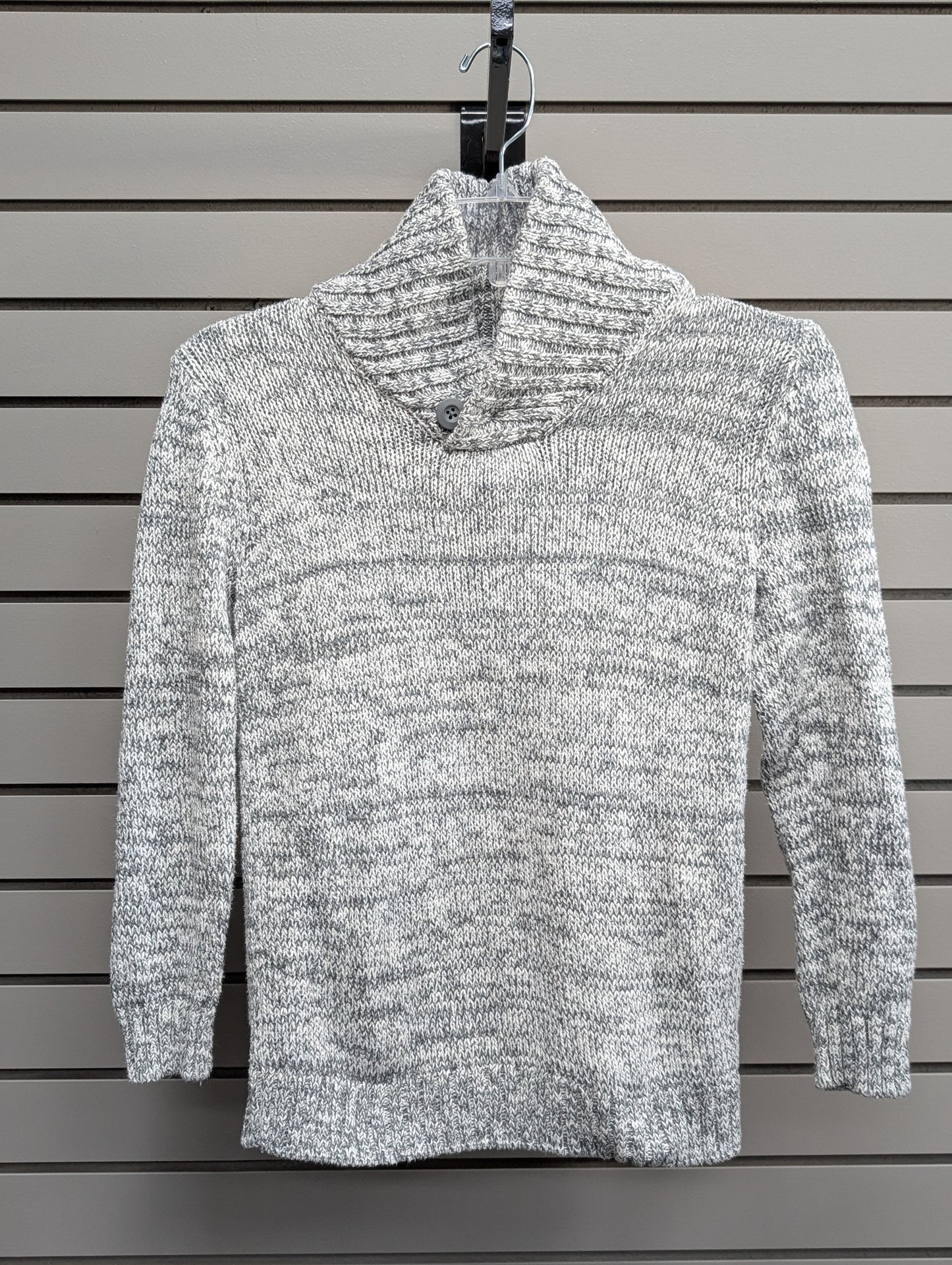 Boy's Child Size M Gray Long Sleeve Shirt