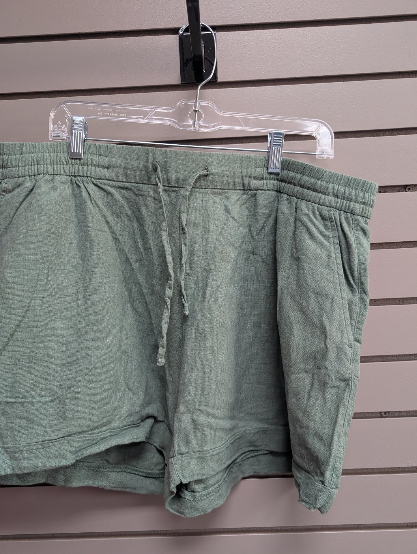 Women's Waist Size XL Old Navy Green Short Short