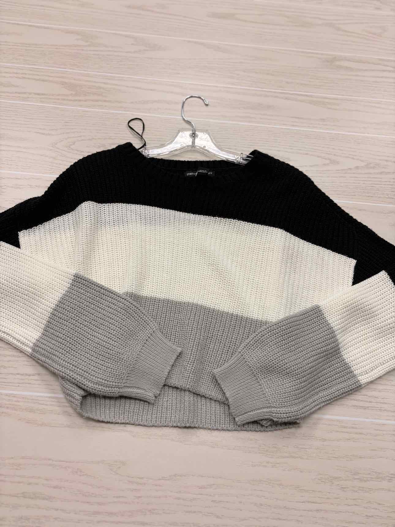 Women's Women Size M Multi-Color Street Wear Society Long Sleeve Shirt