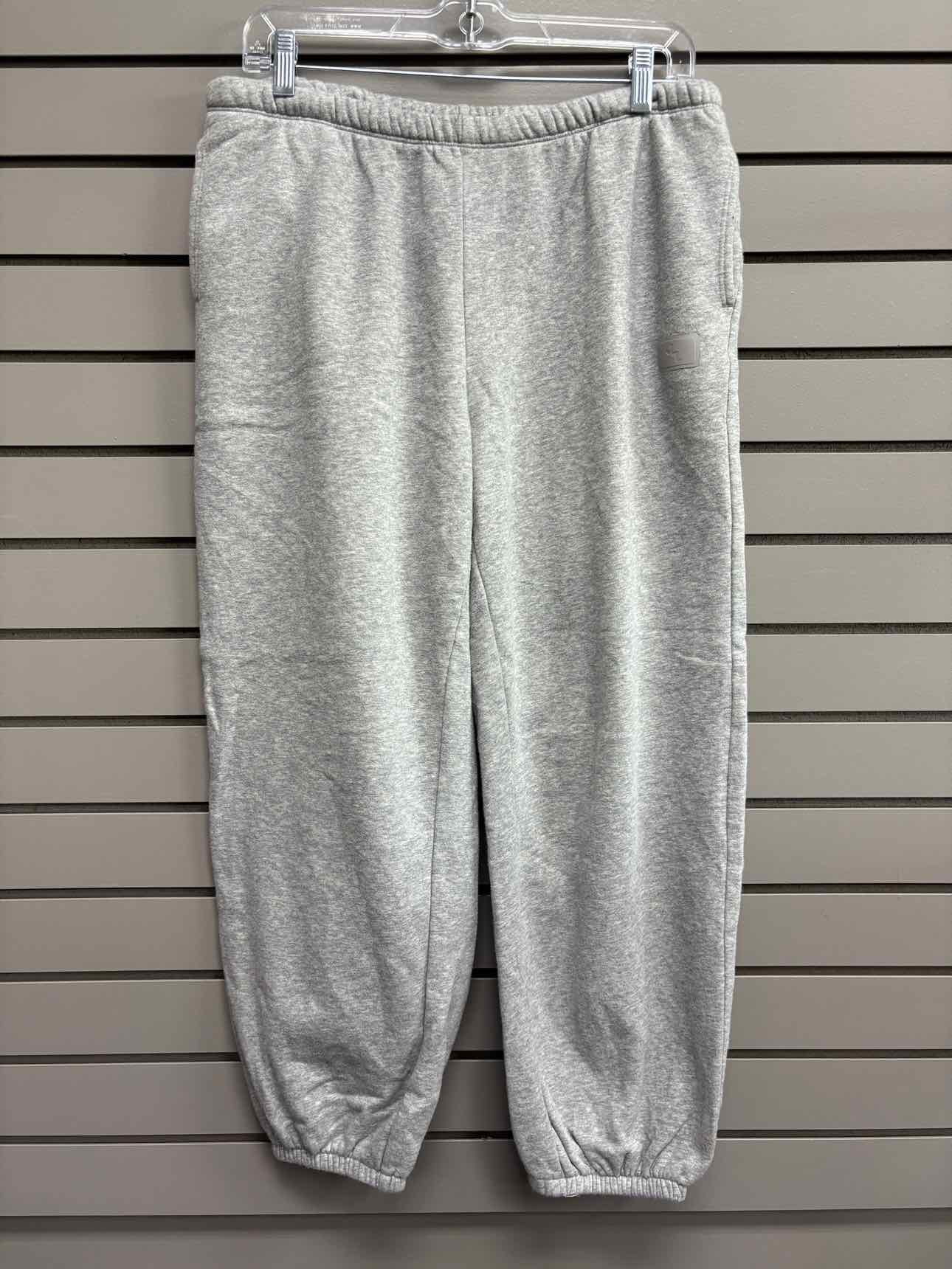Women's Waist Size M Joy Lab Gray Pant