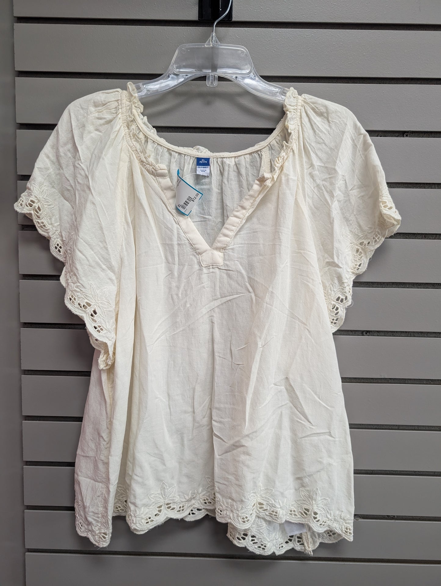 Women's Women Size XL Cream Old Navy V-Neck Short Sleeve Shirt