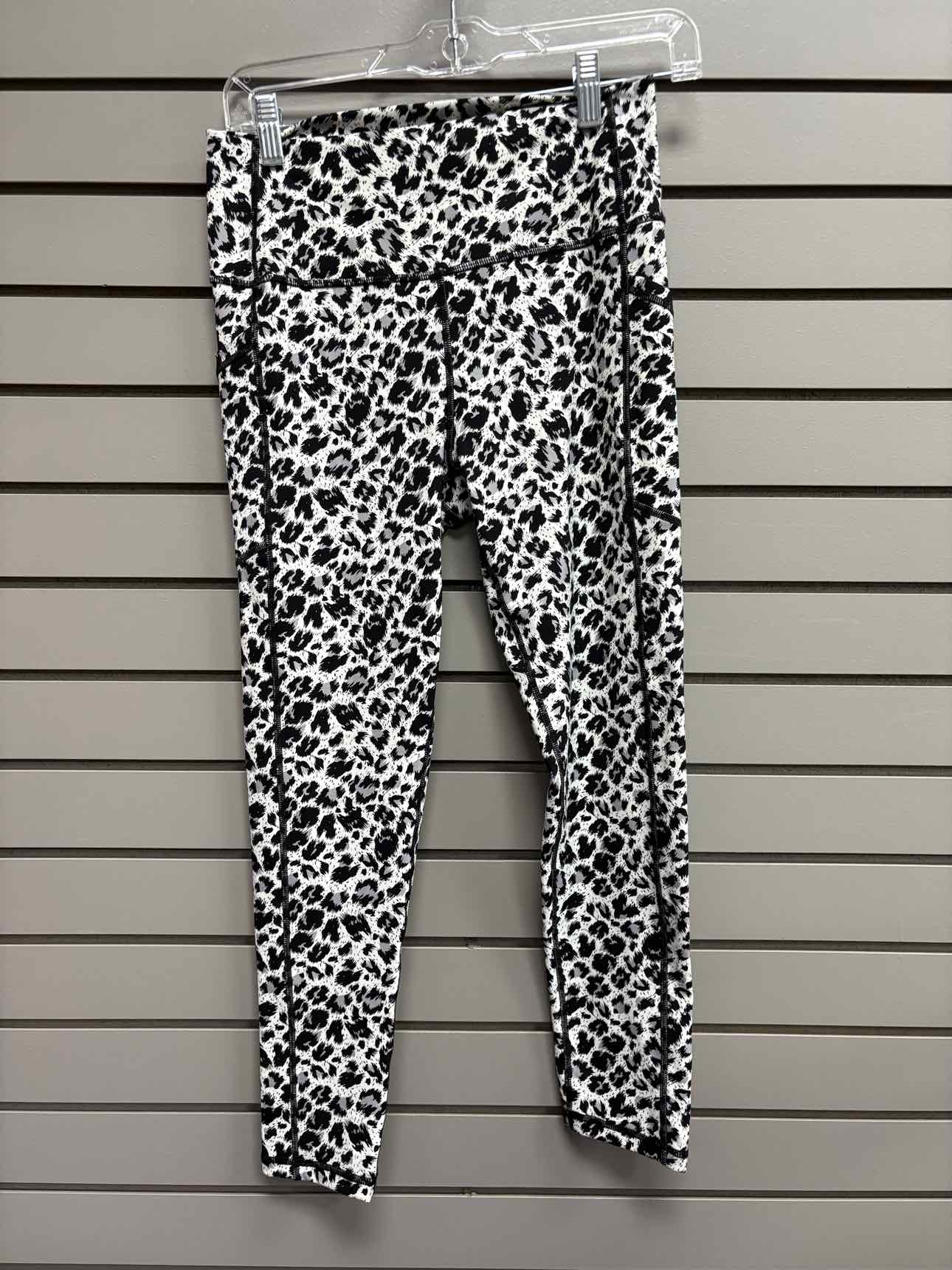 Women's Women Size 12 Zyia Black & White Legging