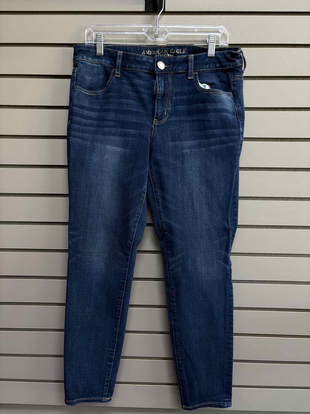 Women's Waist Size 14 American Eagle Dark Blue Jean