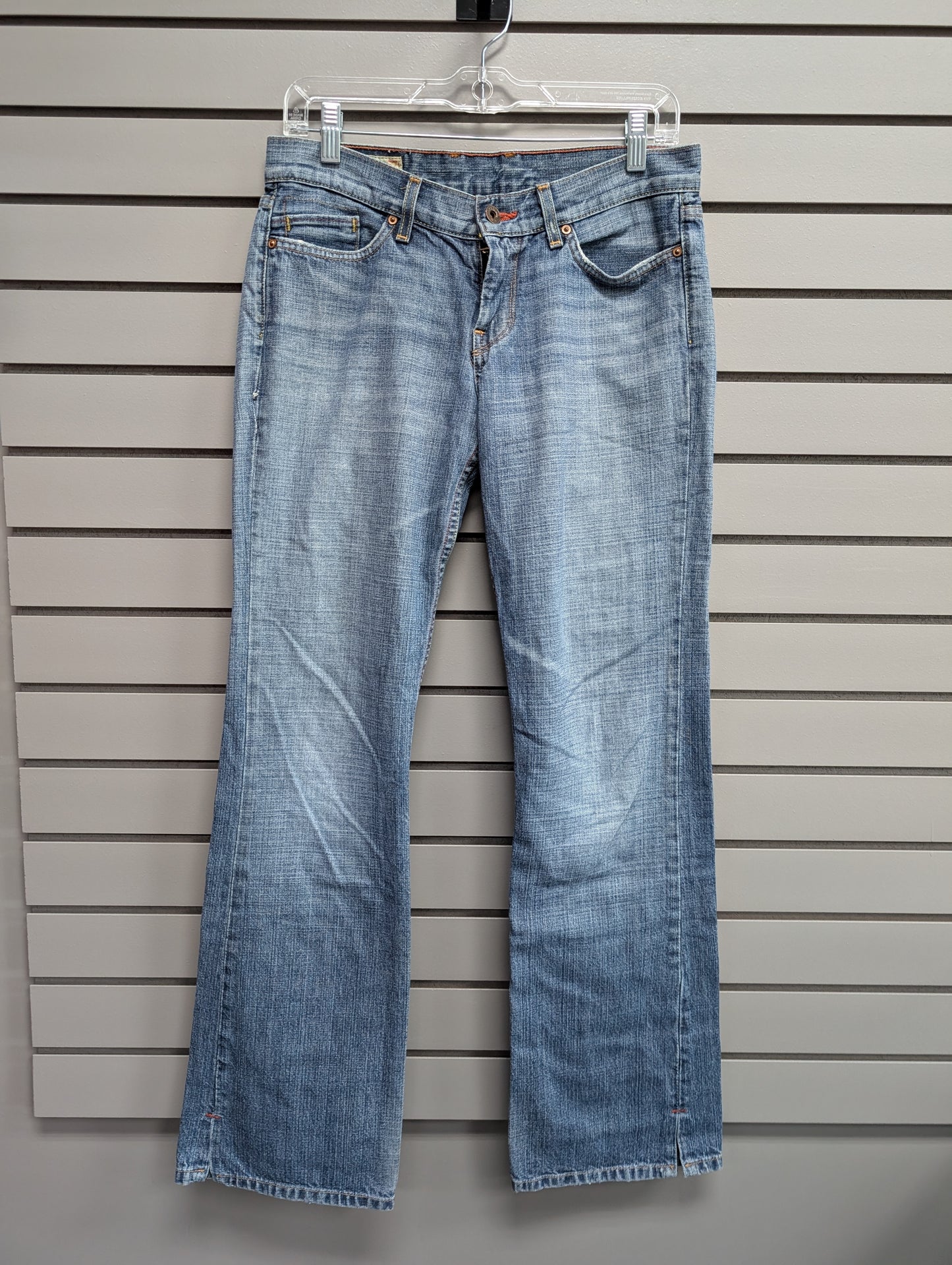 Women's Waist Size 6 The Lucky Brand Blue Jean