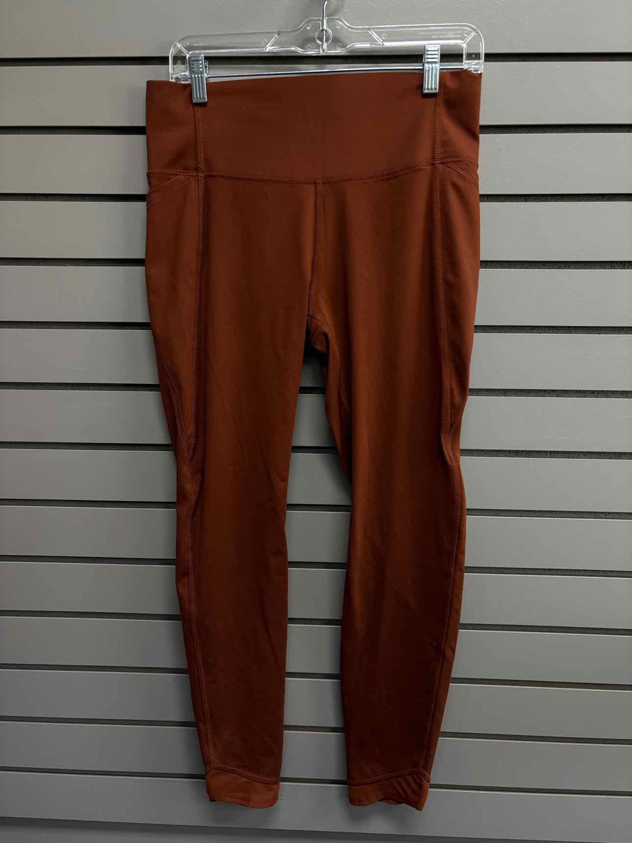 Women's Women Size L all in motion Burnt Orange Legging