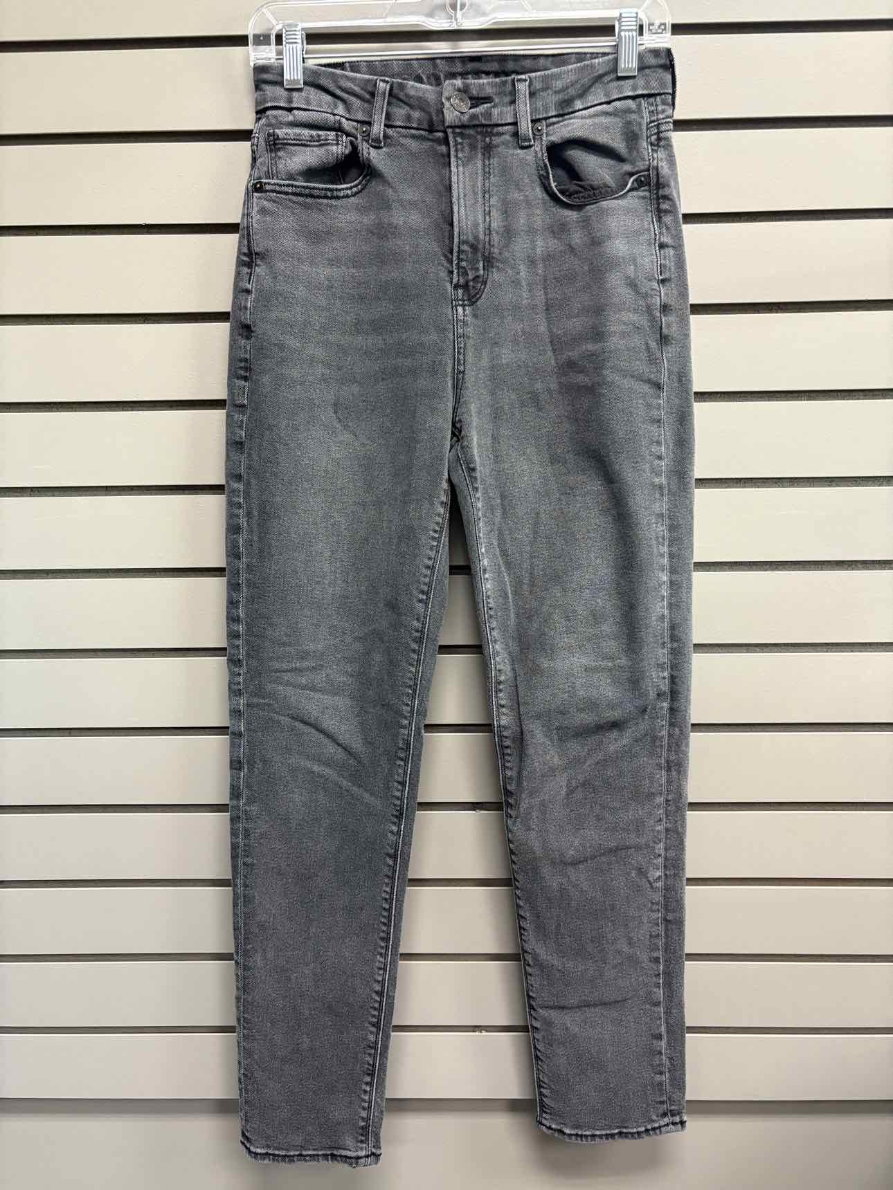 Women's Waist Size 2 American Eagle Black Jean