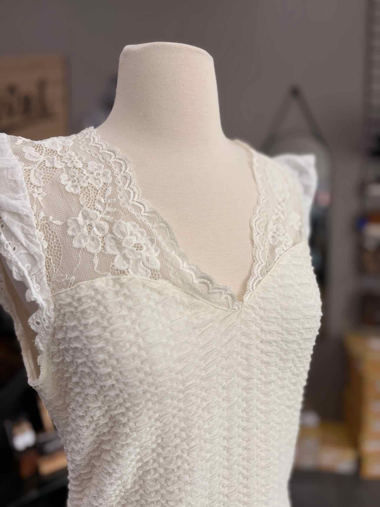Women's Women Size L Cream Shein V-Neck Short Sleeve Shirt