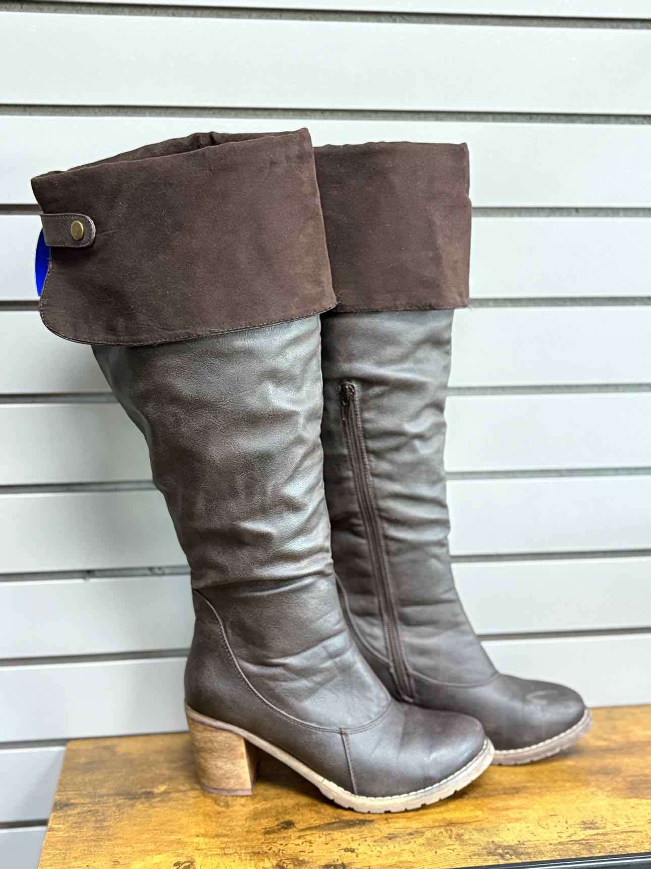 Women's W Shoe Size 38 Brown Muk Luks Boot