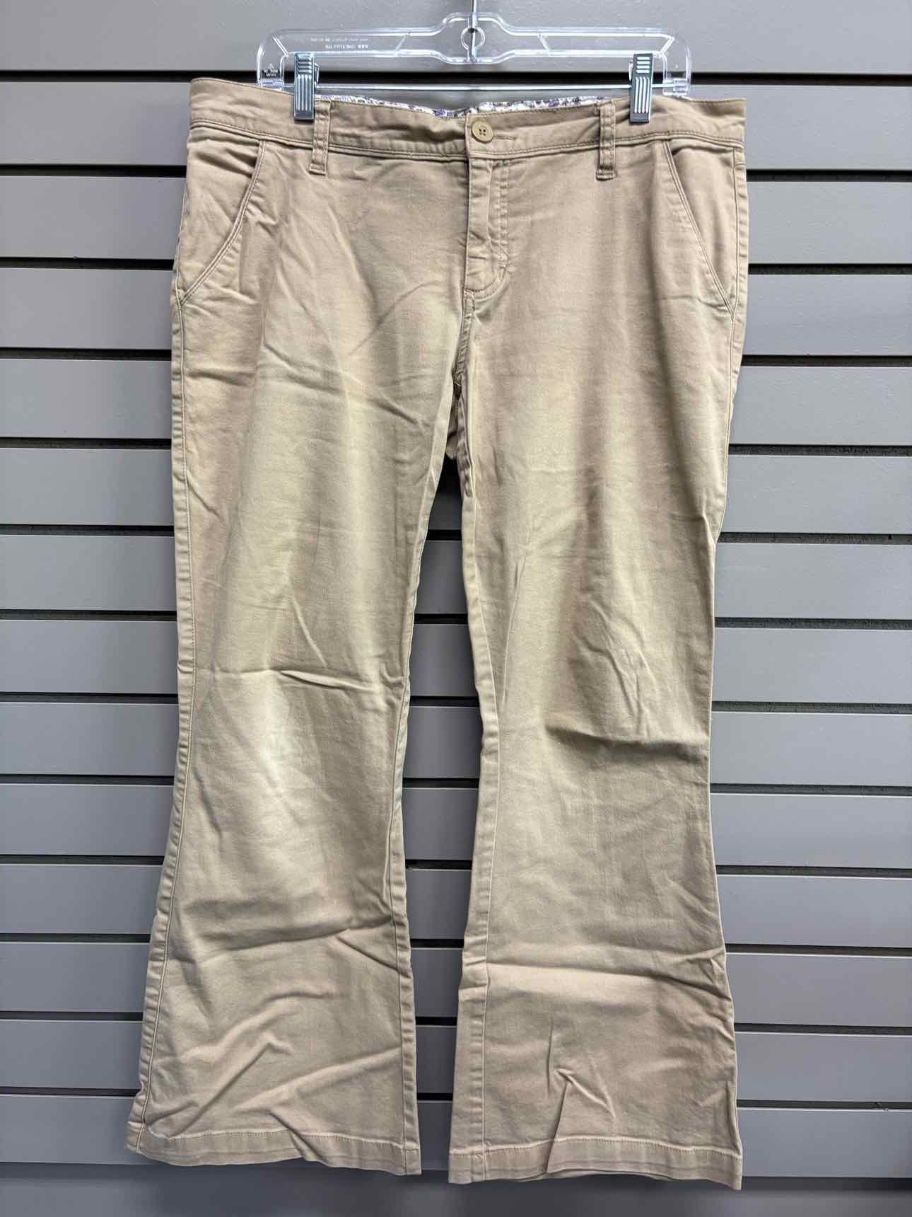 Women's Waist Size 13 Short Arizona Jeans Khaki Pant