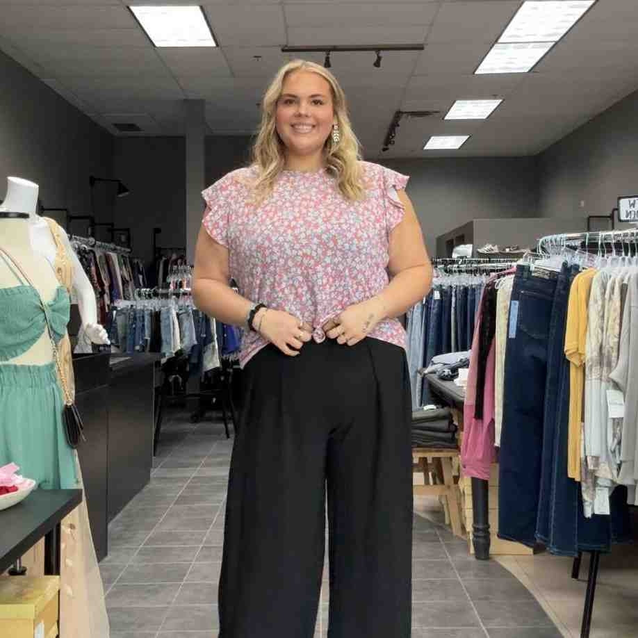 Sleeveless Floral Plus Size Top