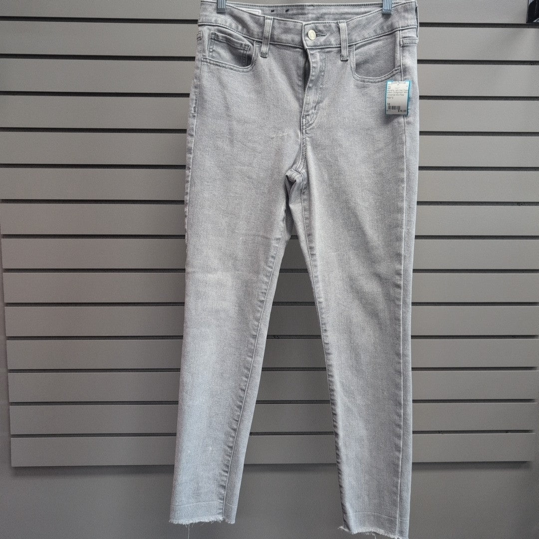 Women's Waist Size 10 GAP Light Gray Frayed bottom Jean