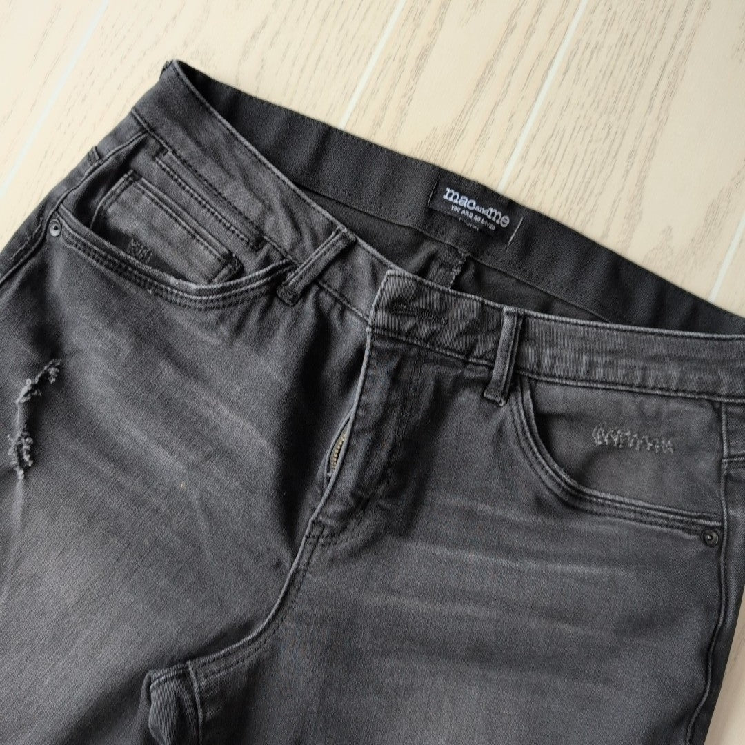 Women's Waist Size 10 Mac and Me Black Casual Jean