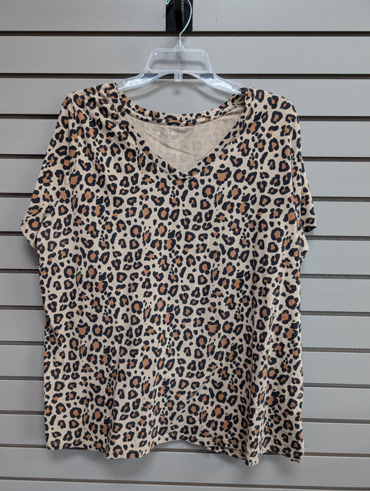 Women's Women Size 2X Brown Ava & Viv Cheetah V-Neck Short Sleeve Shirt
