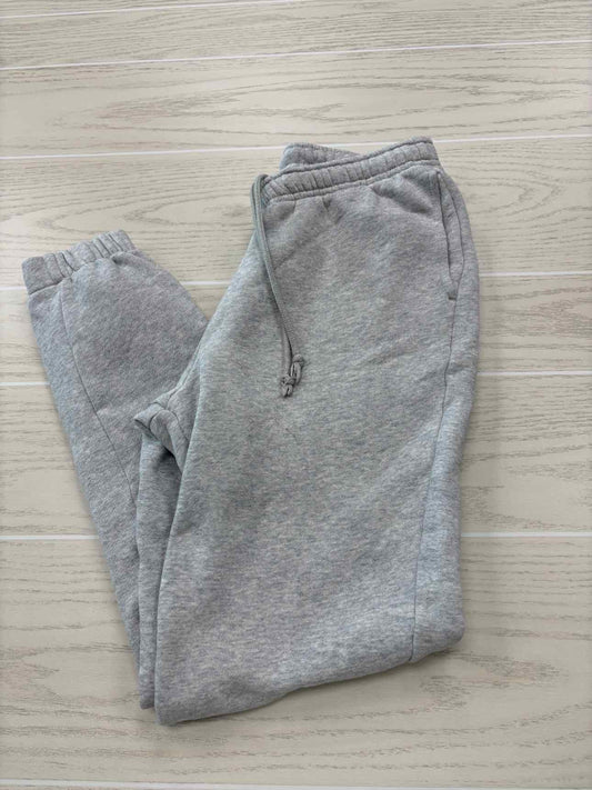 XS Universal Thread Gray Pant