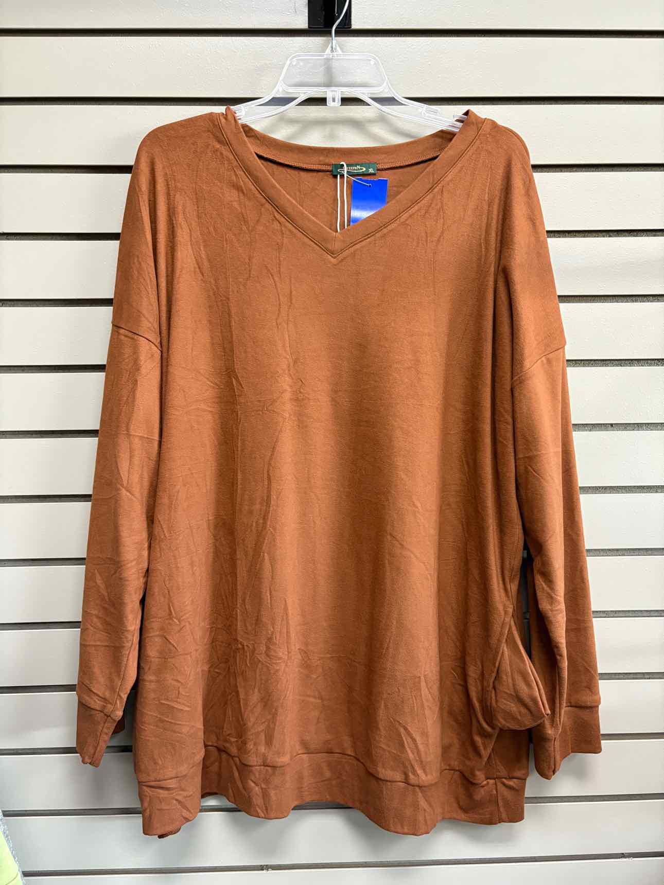 Women's Women Size XL Burnt Orange Ofeefan Long Sleeve Shirt