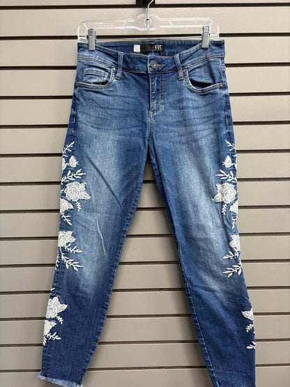 Women's Waist Size 6 KUT Blue Floral Jean