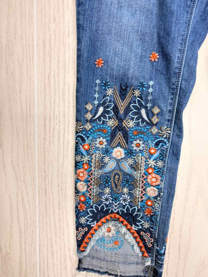 Women's Waist Size 6 Laurie Felt Blue Jean