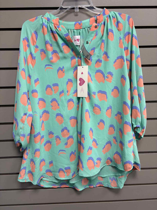 Women's Women Size M Teal Buddy Love Cheetah Long Sleeve Shirt