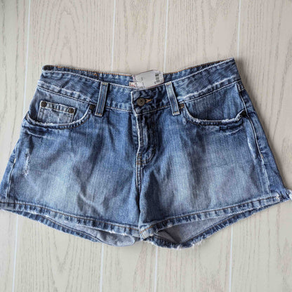 Women Size 10 BKE Light Blue Denim Short
