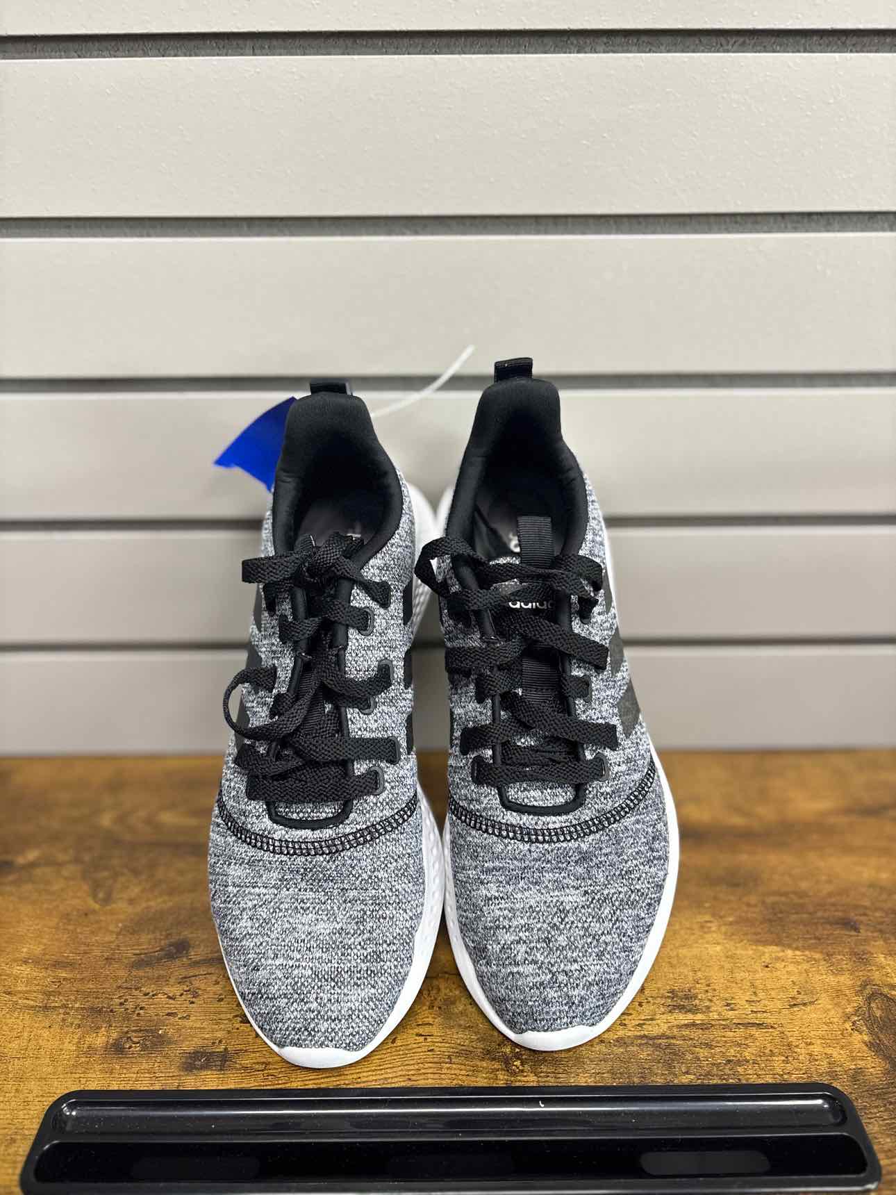 Women's W Shoe Size 9.5 Charcoal Adidas Sneaker