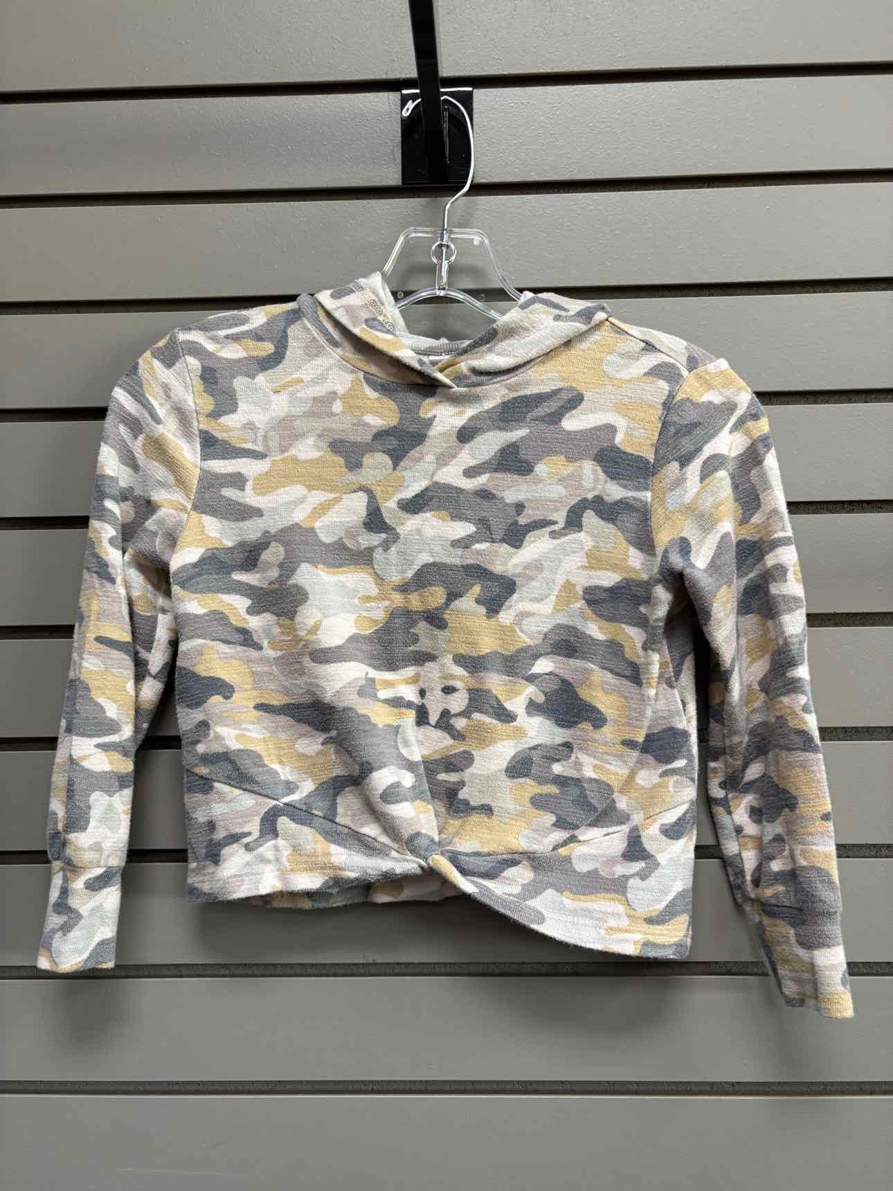 Girl's Child Size 6/7 Old Navy Pink Camoflage Hooded Long Sleeve Sweatshirt