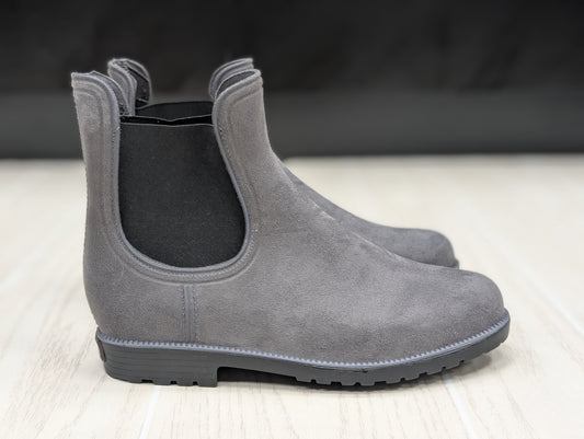 Size 7 Gray Wet Knot Sloane Boot