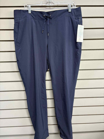 Women's Women Size 16 Athleta Navy Pant