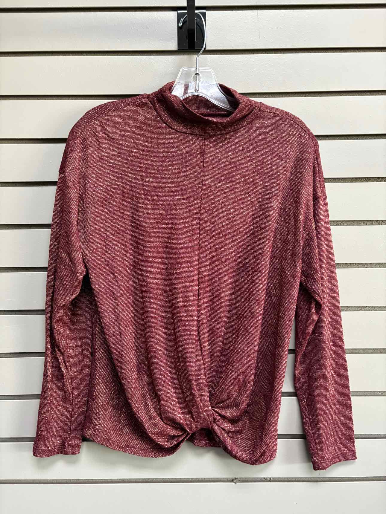 Women's Women Size M Burgundy Jennifer Lopez Long Sleeve Shirt