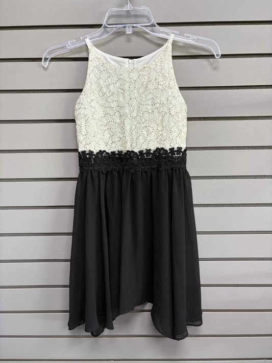 Girl's Size 7 Black & White BCX Tank Above Knee Dress