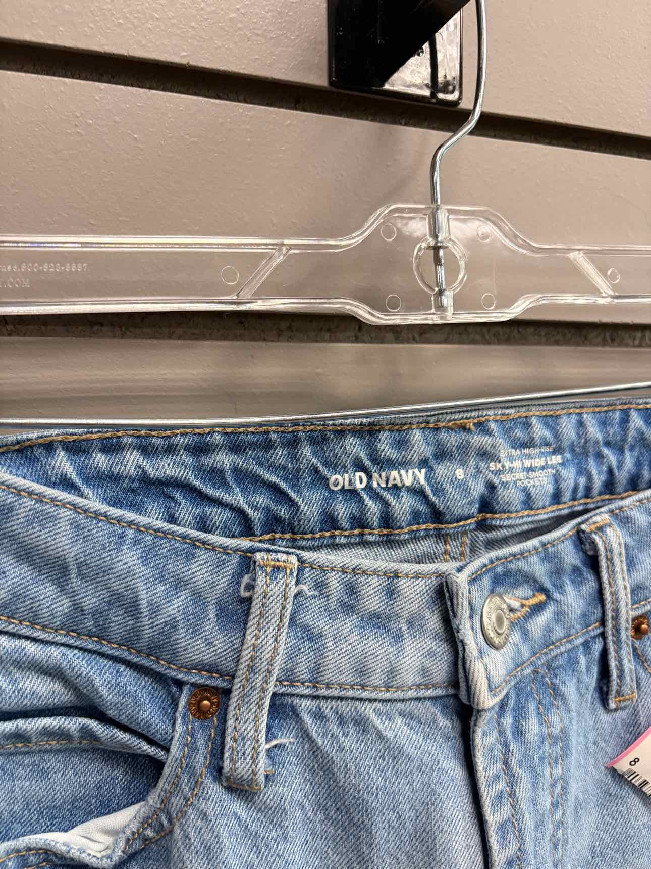Women's Waist Size 8 Old Navy Light Blue Wide Leg Jean