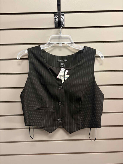 Women's Women Size XL Black & White Sincerely Jules Stripe Sleeveless Shirt