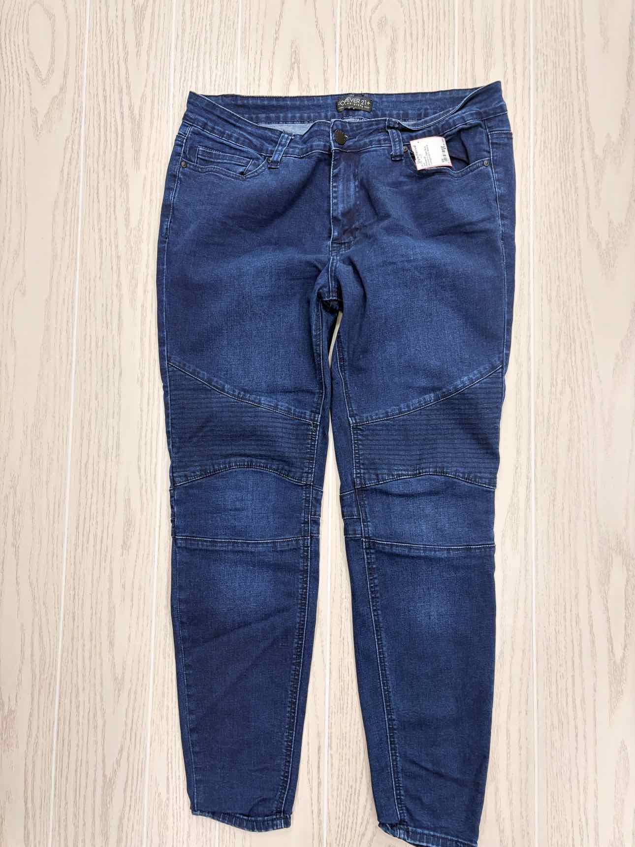 Women's Waist Size 10 Forever 21 Dark Blue Jean