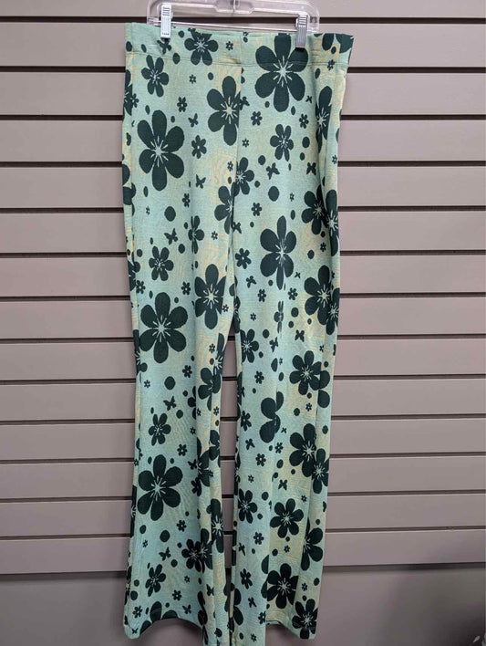 Women's Waist Size M Urban Outfitters Green Floral Wide Leg Pant