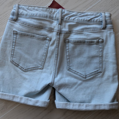 Women Size 26 Joe Fresh White Short