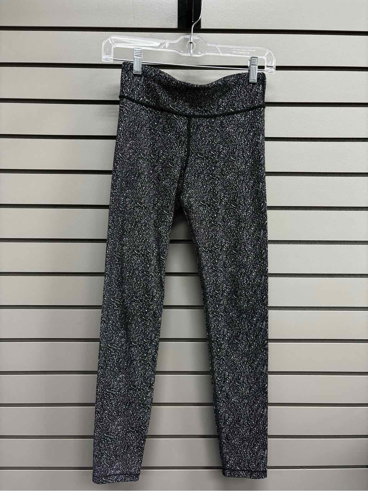 Girl's Child Size XL Athleta Girl Black & White Legging