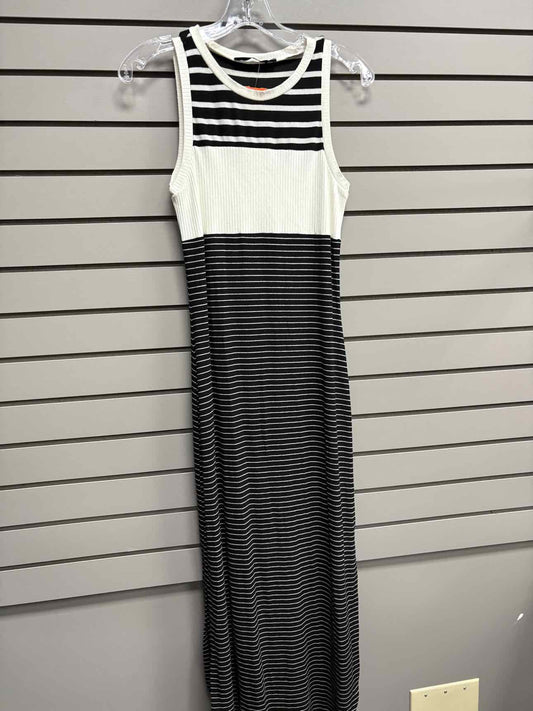 Women's Size Small Black & White Doe & Rae Tank Stripe Dress