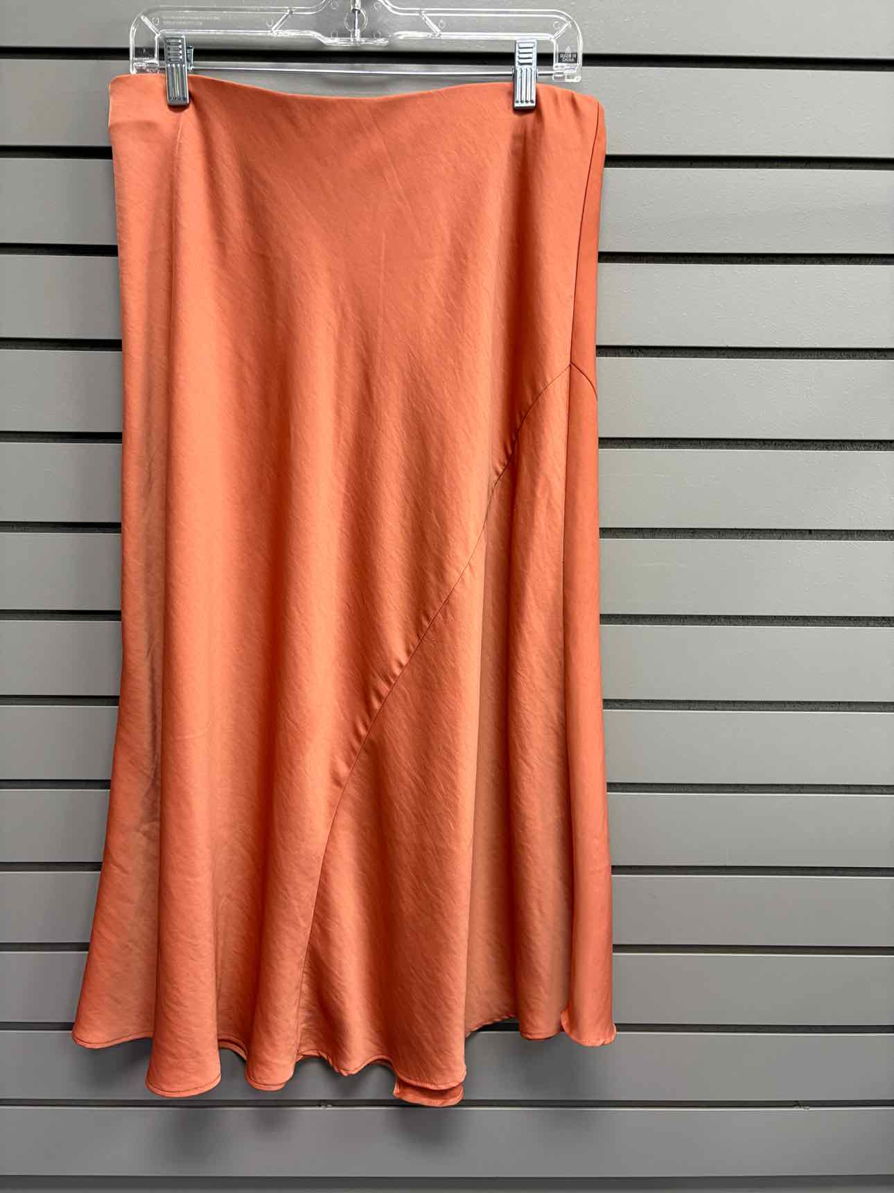 Women's Waist Size L A New Day Peach Silk Midi Skirt