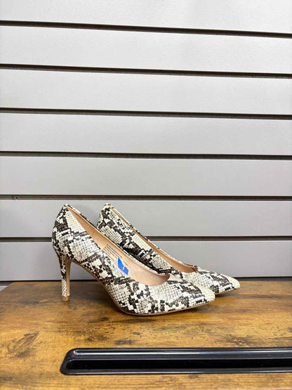 Women's W Shoe Size 6.5 Brown A New Day Snake Print Heel