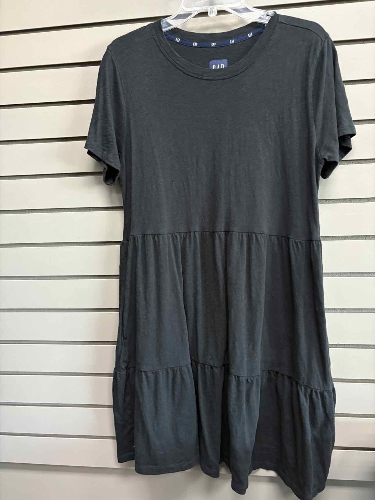 Women's Size Large Black GAP Short Sleeve Above Knee Dress