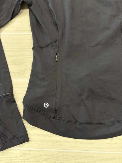 Women's Women Size 4 Lululemon Black Long Sleeve Top
