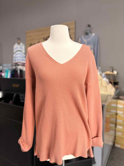 Women's Women Size S Burnt Orange Thread & Supply Ribbed V-Neck Shirt