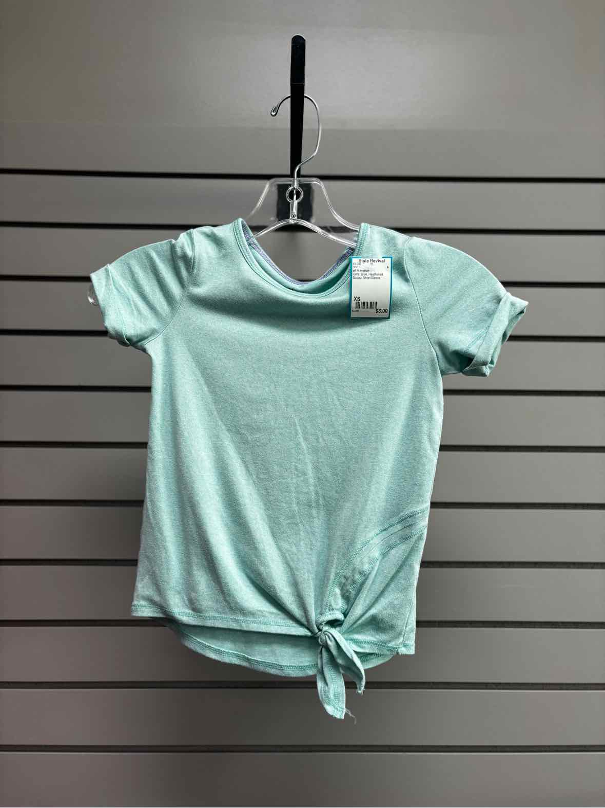 Girl's Child Size XS all in motion Blue Heathered Scoop Short Sleeve Shirt